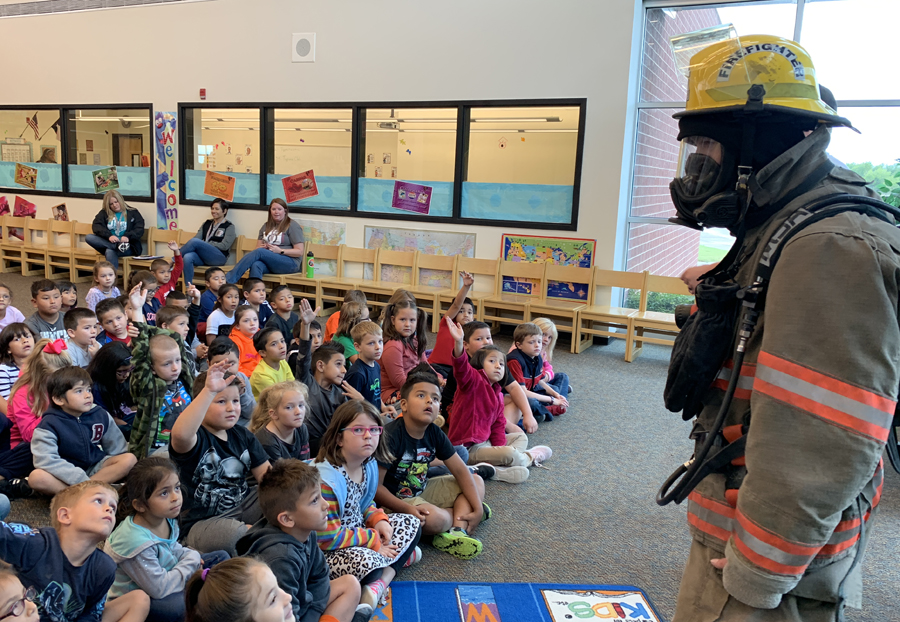 FD speaks to Harper Elementary students about fire safety