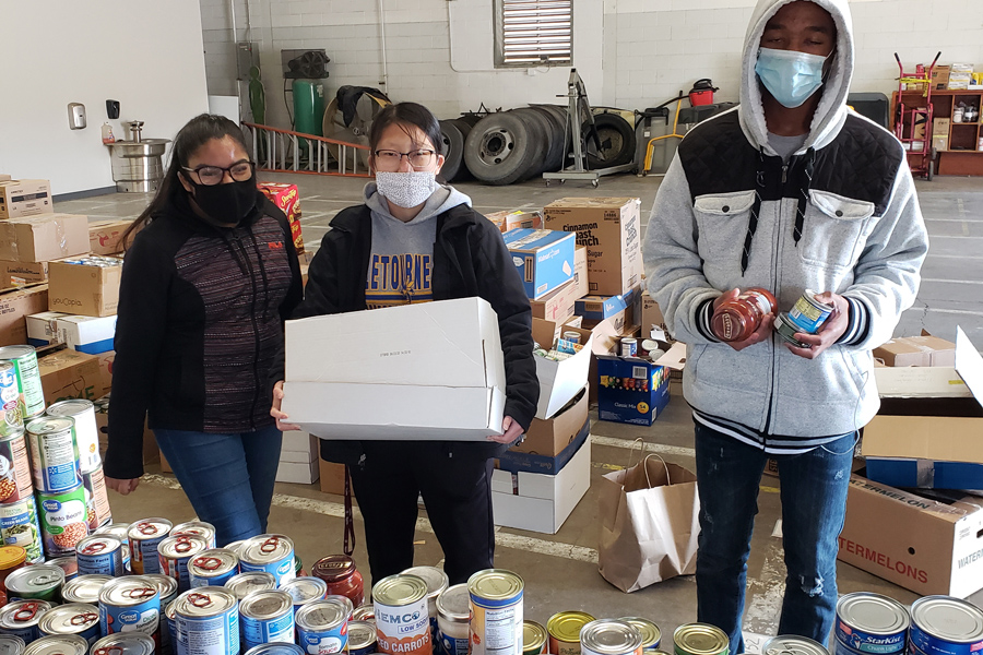 PISD, Lions Club collect, distribute food
