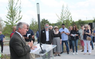 City holds Municipal Center ribbon cutting