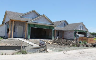 Average home value exceeds $300K