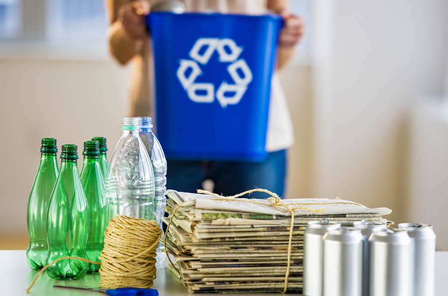 Recycling drive aids flood victims