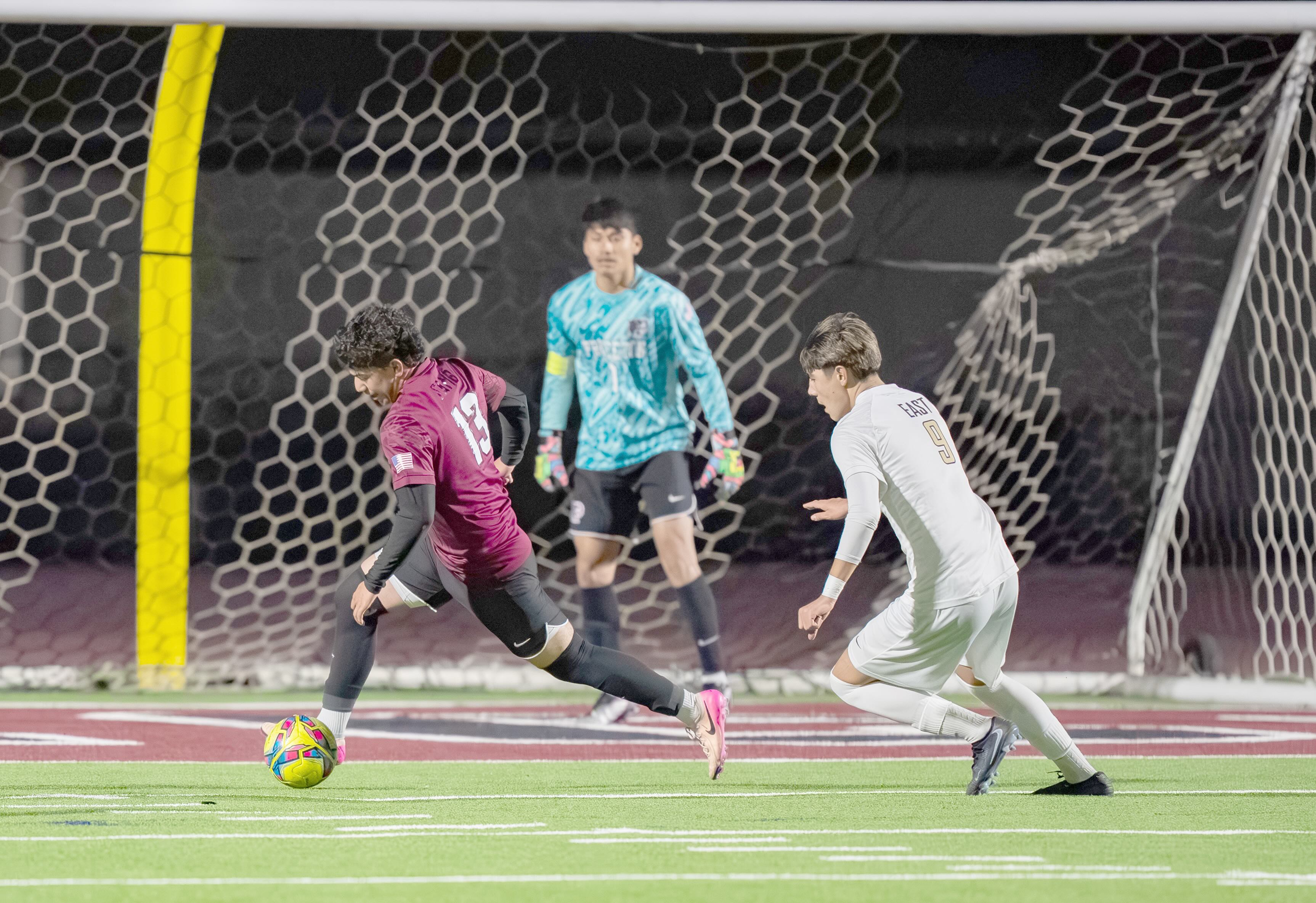 Princeton boys soccer keeps pace with Allen in close loss