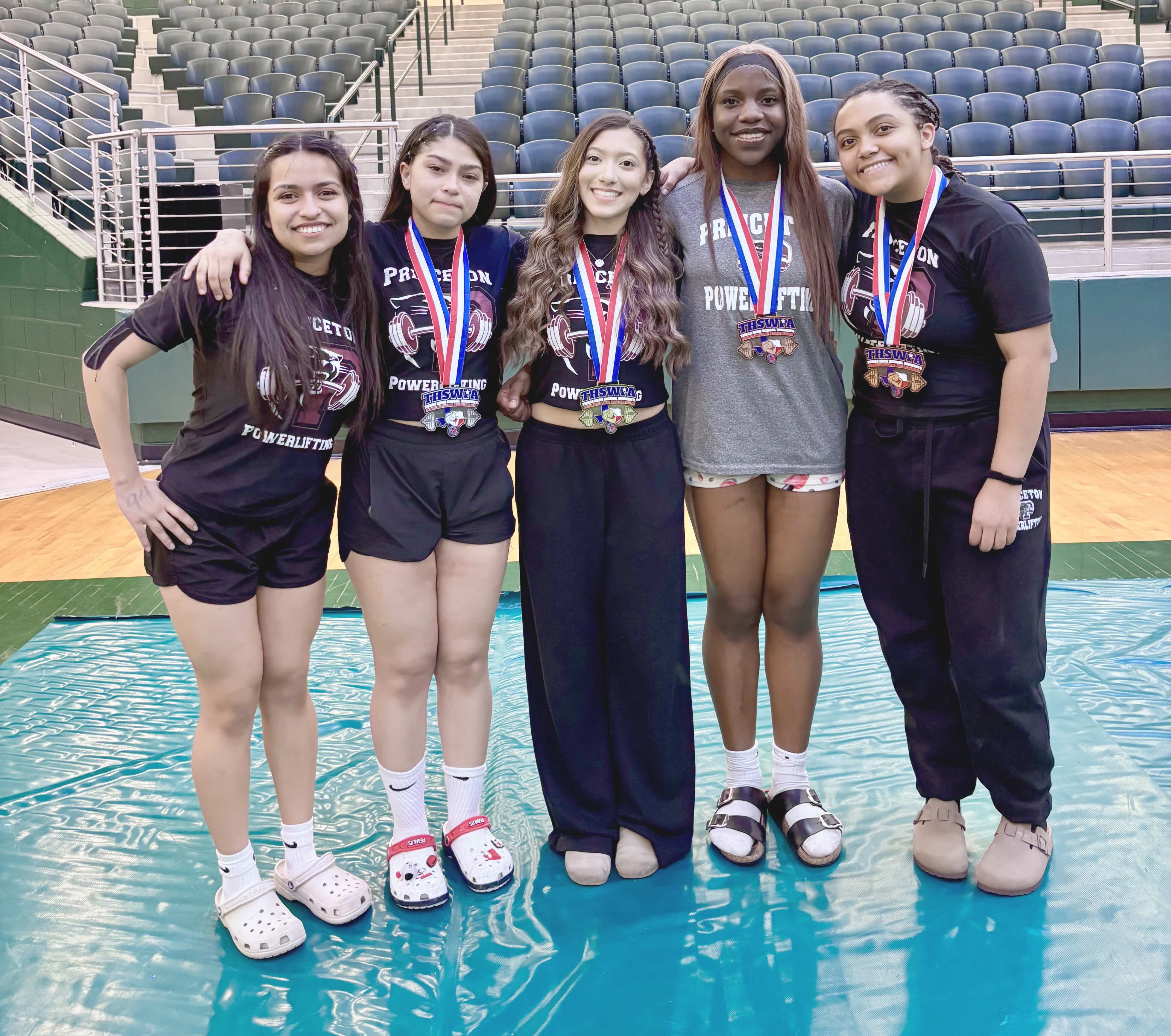 5 Panthers qualify for state powerlifting meet